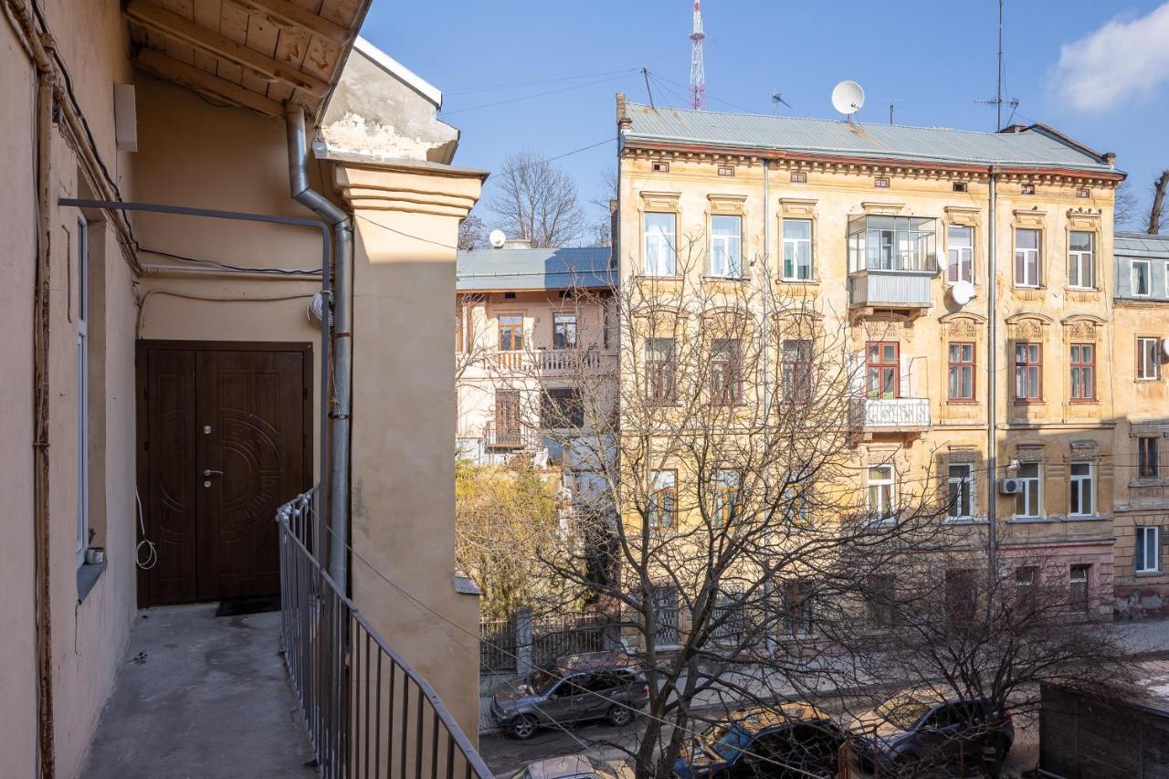 Lion King D2 Apartment Lviv Exterior photo